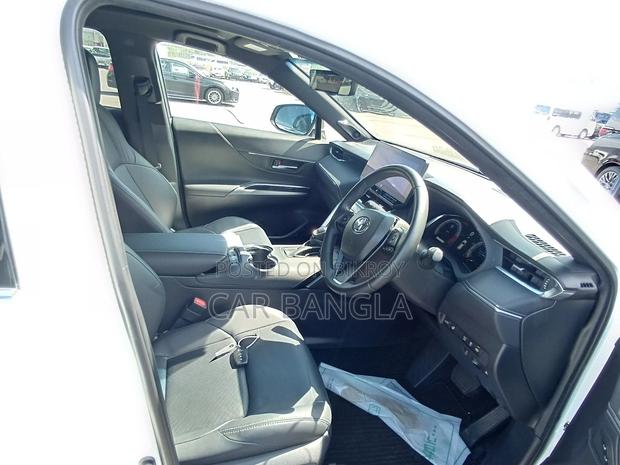 Toyota Harrier 2023 White