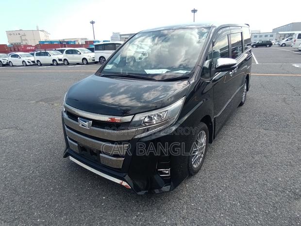 Toyota Noah 2021 Black