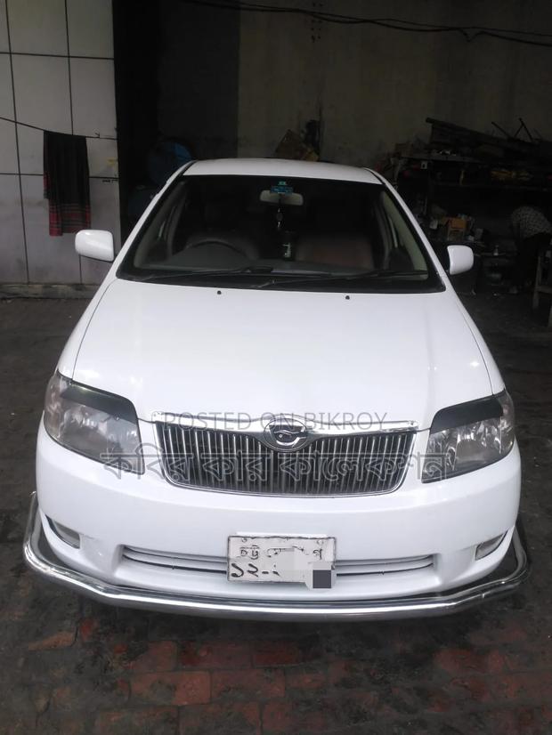 Toyota Corolla 2004 White