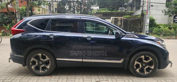 Honda CR-V 2019 Blue