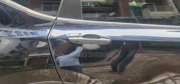 Honda CR-V 2019 Blue