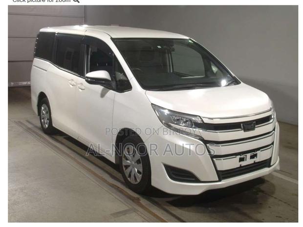 Toyota Noah 2021 Pearl