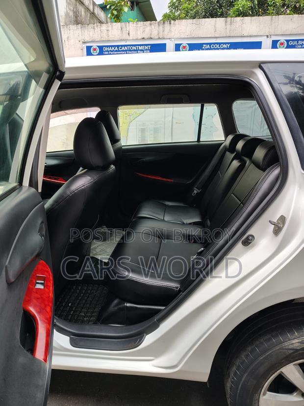 Toyota Corolla Fielder 1.5 Hybrid FWD 2012 White