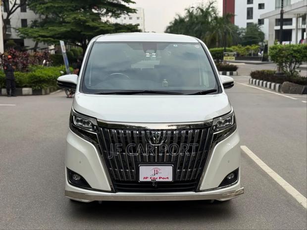 Toyota Noah 2019 Pearl