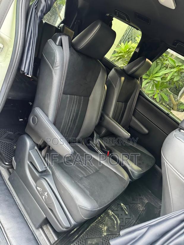 Toyota Noah 2019 Pearl