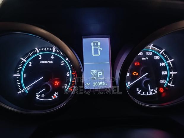 Toyota Land Cruiser Prado 2.7 I 2012 Pearl