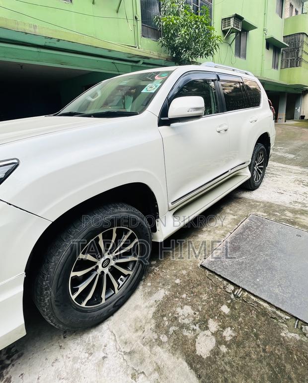 Toyota Land Cruiser Prado 2.7 I 2012 Pearl