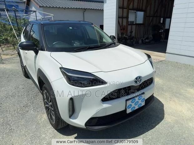 Toyota Yaris Cross 1.5 Hybrid FWD 2021 Pearl