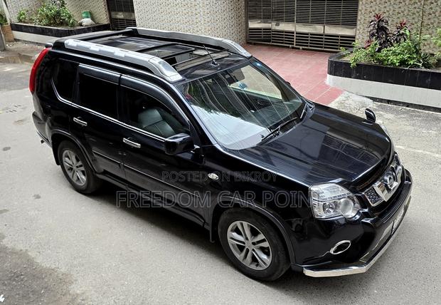 Nissan X-Trail 2.0 Petrol XE 2011 Black