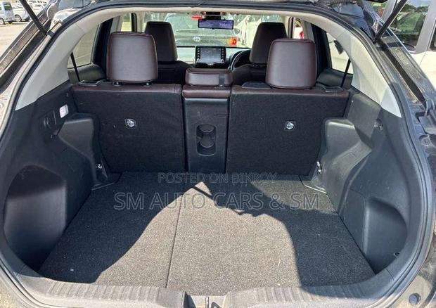 Toyota Yaris Cross 1.5 Hybrid FWD 2021 Black