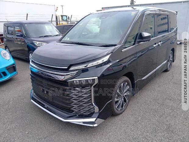 Toyota Voxy Hybrid S-Z 2WD 7-Seater 2022 Black
