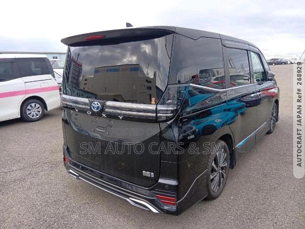 Toyota Voxy Hybrid S-Z 2WD 7-Seater 2022 Black