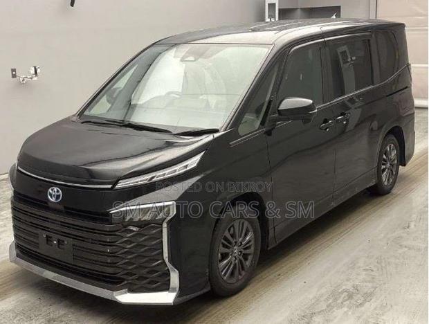 Toyota Voxy 2023 Black