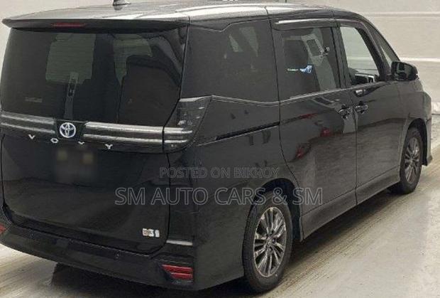 Toyota Voxy 2023 Black
