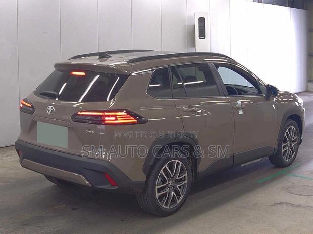 New Toyota Corolla Cross 2026 Brown