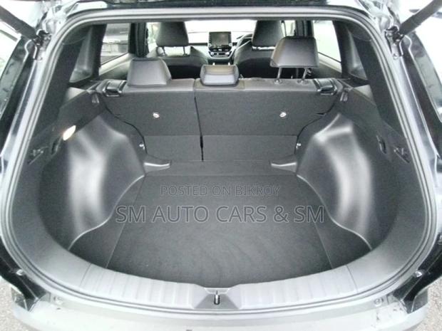 Toyota Corolla Cross 1.8 Hybrid FWD 2022 Black
