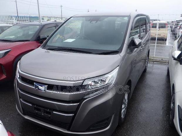 Toyota Noah 1.8 FWD Hybrid (7 Seater) 2021 Brown