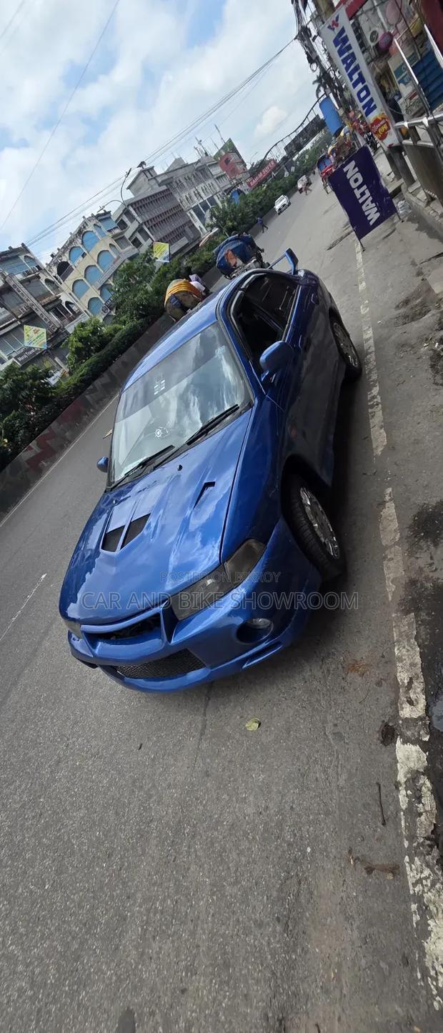 Mitsubishi Lancer 2002 Blue