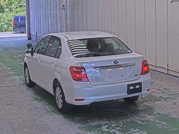 Toyota Axio 2021 White