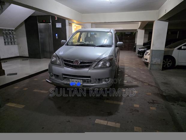 Toyota Avanza 2009 Silver