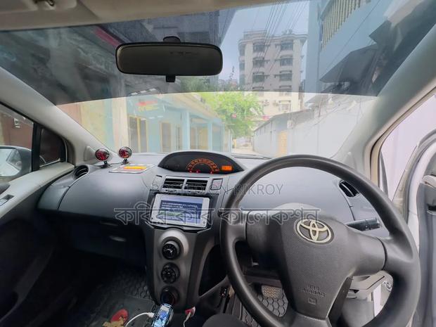 Toyota Vitz 2008 White