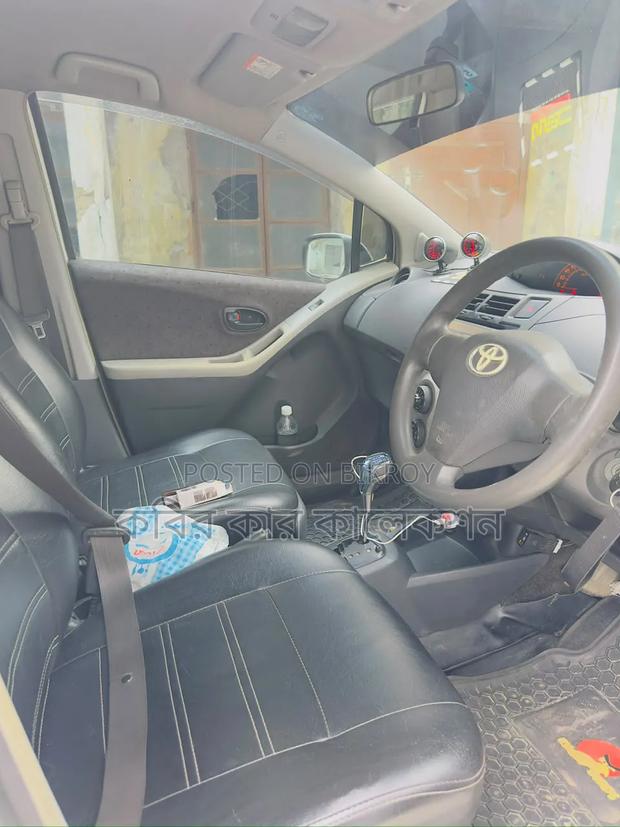 Toyota Vitz 2008 White