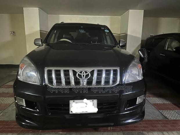 Toyota Land Cruiser Prado 2004 Black