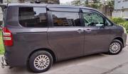 Toyota Noah 2012 Gray for sale