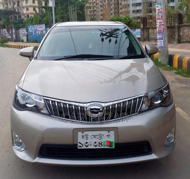 Toyota Axio 1.5 G 2WD 2012 Gold