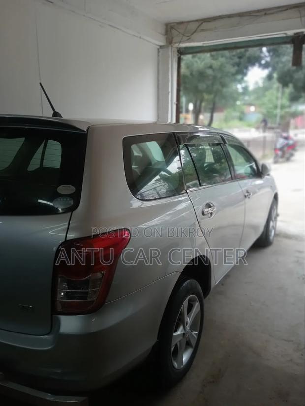 Toyota Axio 2010 White