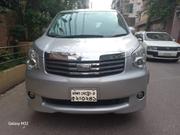 Toyota Noah 2011 Silver for sale