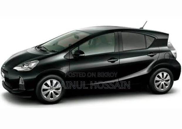 Toyota Aqua 2013 Black