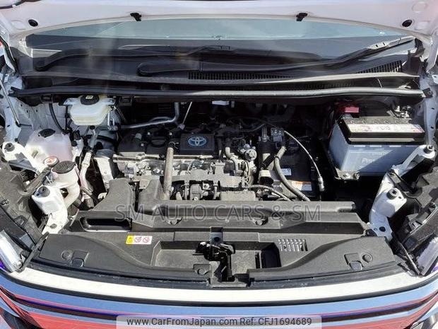 Toyota Voxy Hybrid S-Z 2WD 7-Seater 2023 Pearl