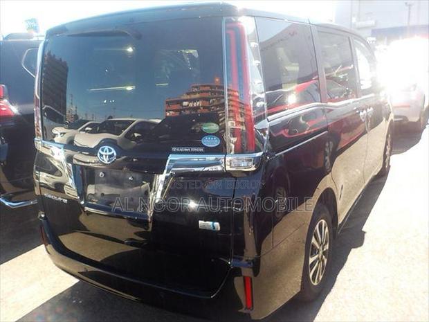 Toyota Esquire 2021 Black
