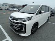 Toyota Noah 2023 Pearl for sale