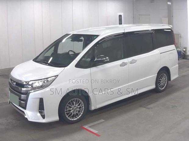Toyota Noah 2021 Pearl