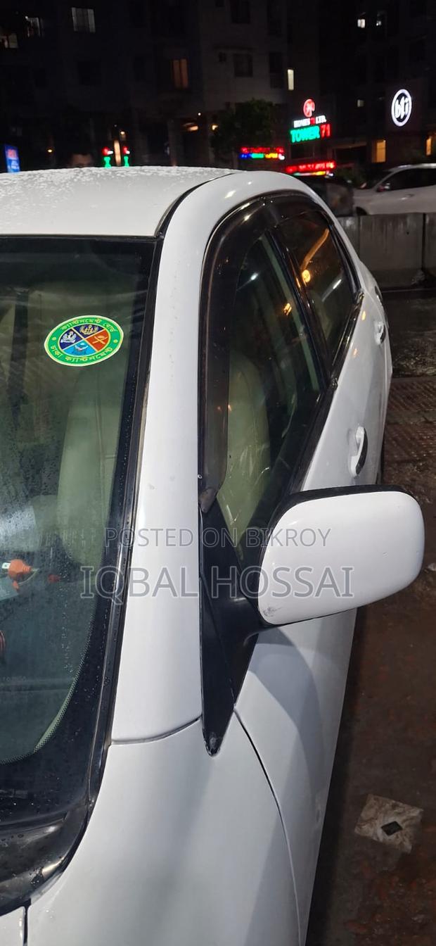 Toyota Corolla 2003 White