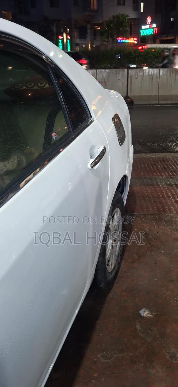 Toyota Corolla 2003 White