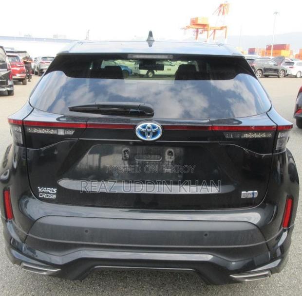 Toyota Yaris Cross 1.5 Hybrid FWD 2021 Black