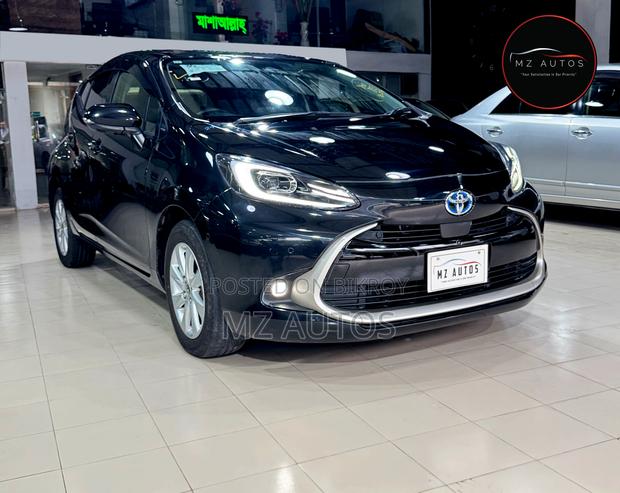 Toyota Aqua 2021 Black
