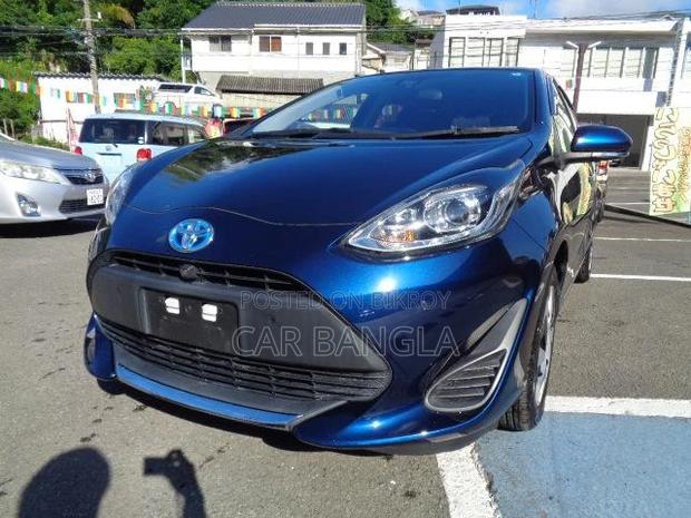 Toyota Aqua 2021 Blue