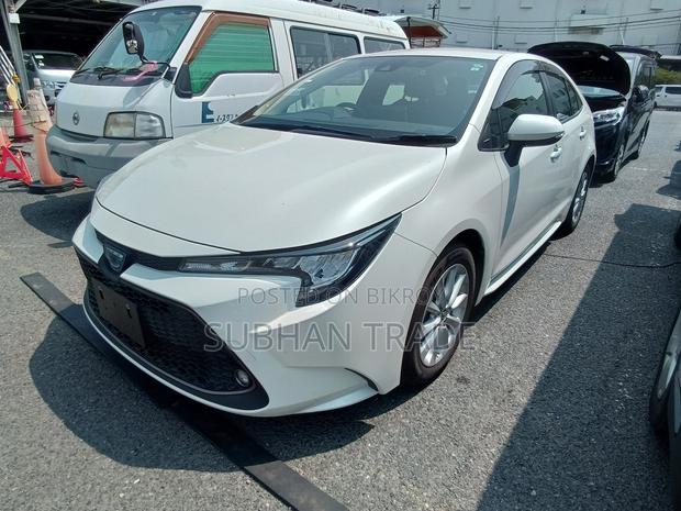 Toyota Corolla 2021 Pearl