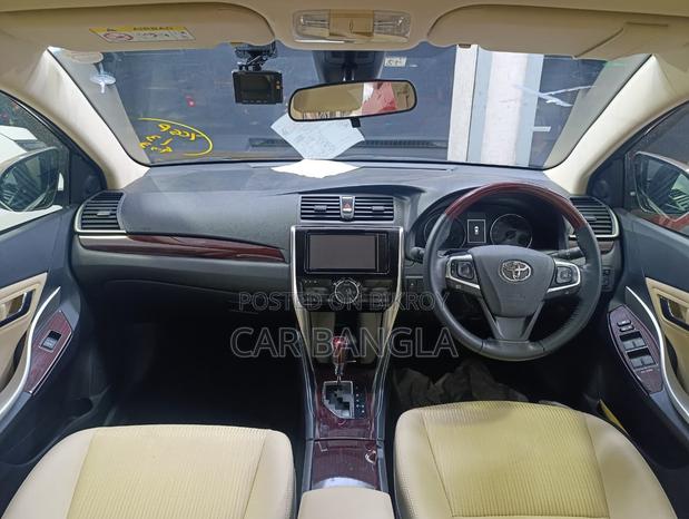 Toyota Premio 2021 Brown