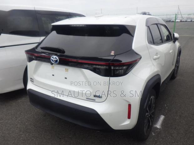 Toyota Yaris Cross 2021 Pearl
