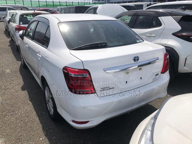 Toyota Axio 2021 White