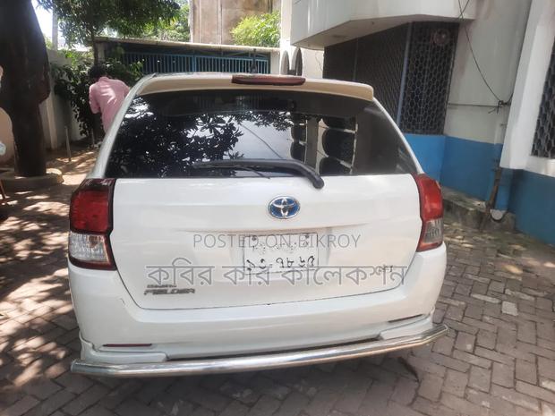 Toyota Corolla Fielder 2013 Pearl