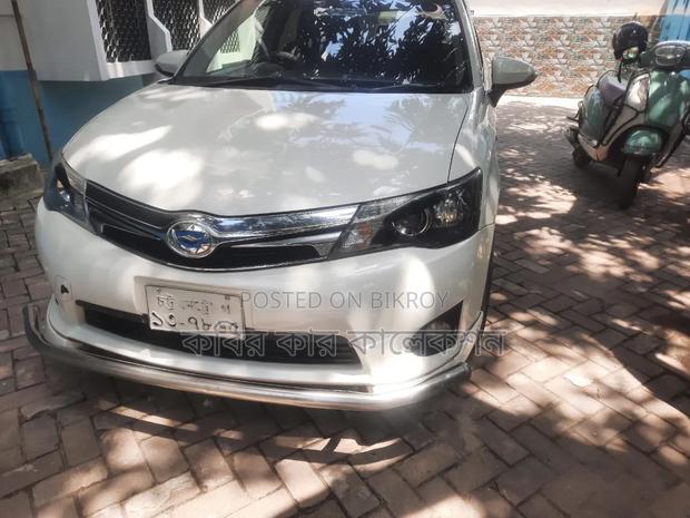 Toyota Corolla Fielder 2013 Pearl