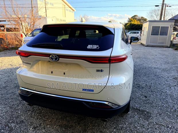 Toyota Harrier Hybrid Z 2021 Pearl
