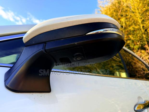 Toyota Harrier Hybrid Z 2021 Pearl
