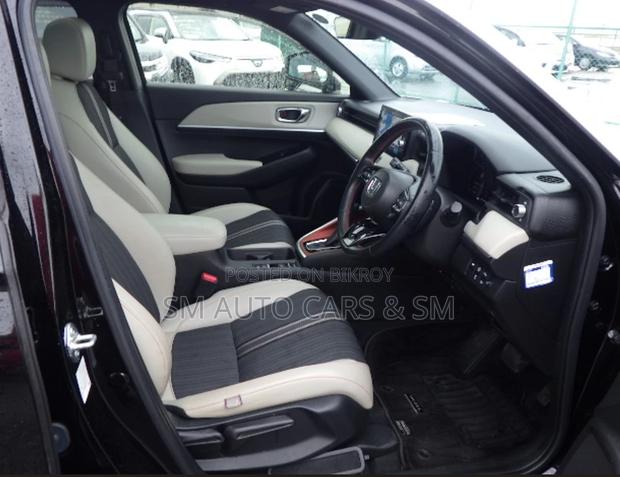 Honda Vezel 2021 Black